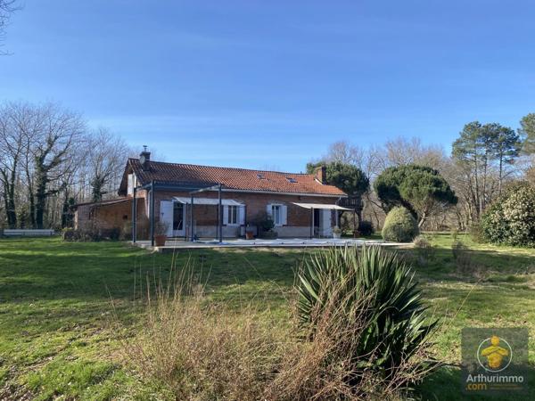 Vente Maison 7 pièces 250 m2 à Sainte-Eulalie-en-Born