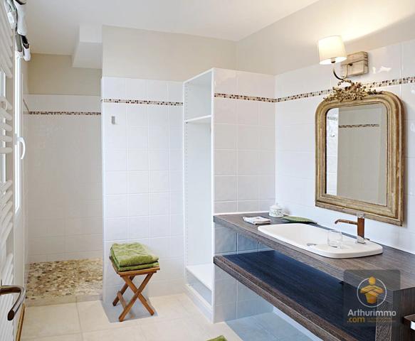 Vente Maison 7 pièces 250 m2 à Sainte-Eulalie-en-Born