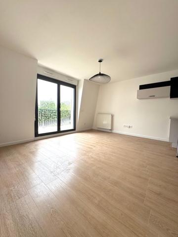 Le Raincy 2 pièces de 44,32 m² avec loggia et stationnement