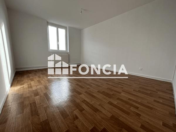 Location Maison 3 pièces 96.71 m² - 15 RUE FRANCOIS DE MALHERBES Poitiers 86000