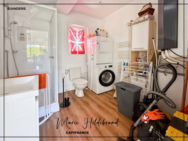 Maison plain-pied 130 m² – 4 ch + bureau – Véranda chauffée & piscine et jardin 1000m²