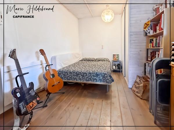 Maison plain-pied 130 m² – 4 ch + bureau – Véranda chauffée & piscine et jardin 1000m²