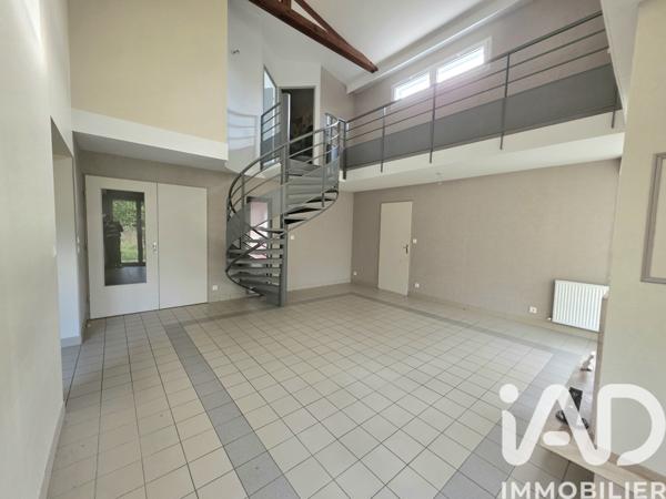 Maison à vendre 7 pièces 128 m² Buchères