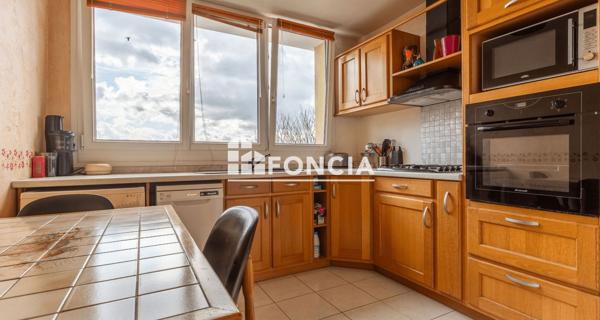 À vendre Appartement 4 pièces 78.92 m² - Crosne 91560