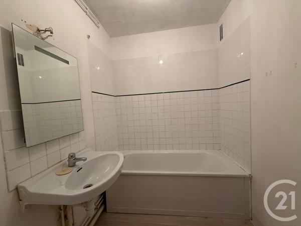 Appartement F3 à vendre  3 pièces - 83 m2 BARBAZAN DEBAT - 65