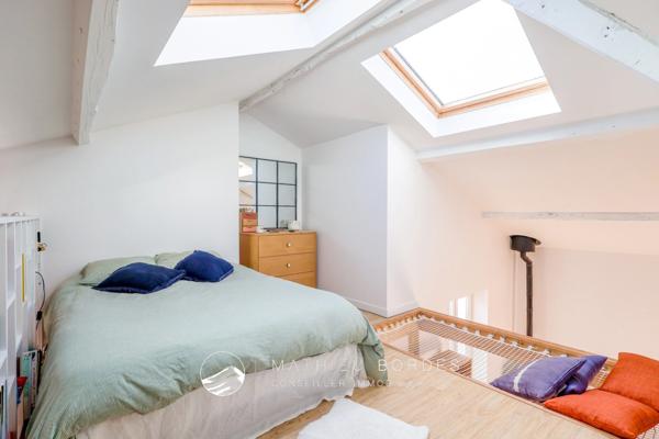 Un loft au coeur des arènes avec jardin et garage en sus