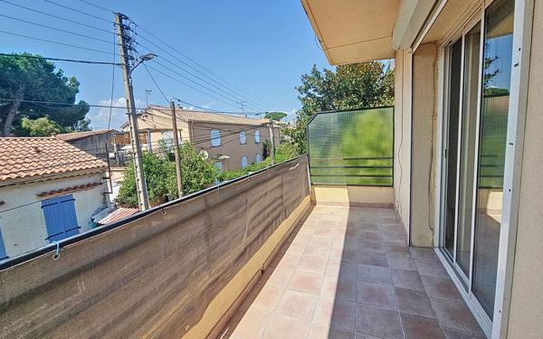 Appartement à vendre    1 pièce • 33 m2 Saint-Raphaël