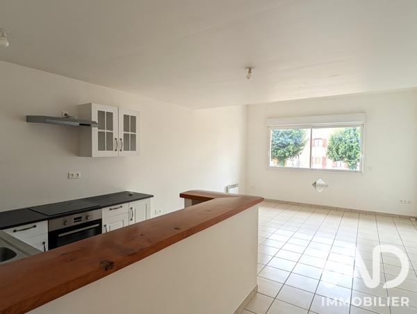 Appartement à vendre 5 pièces 89 m² Saint-Erme-Outre-et-Ramecourt