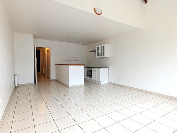 Appartement à vendre 5 pièces 89 m² Saint-Erme-Outre-et-Ramecourt