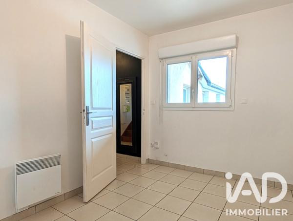 Appartement à vendre 5 pièces 89 m² Saint-Erme-Outre-et-Ramecourt