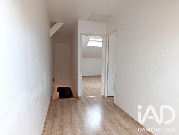 Appartement à vendre 5 pièces 89 m² Saint-Erme-Outre-et-Ramecourt