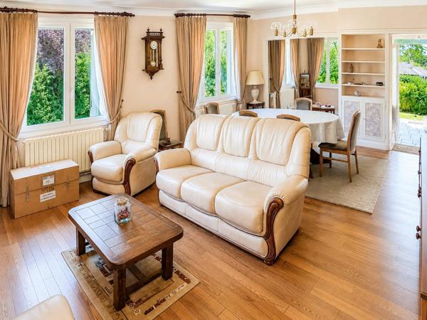 Maison à LA CHAPELLE-SAINT-AUBIN, 72650 - 4 pièces 91m²