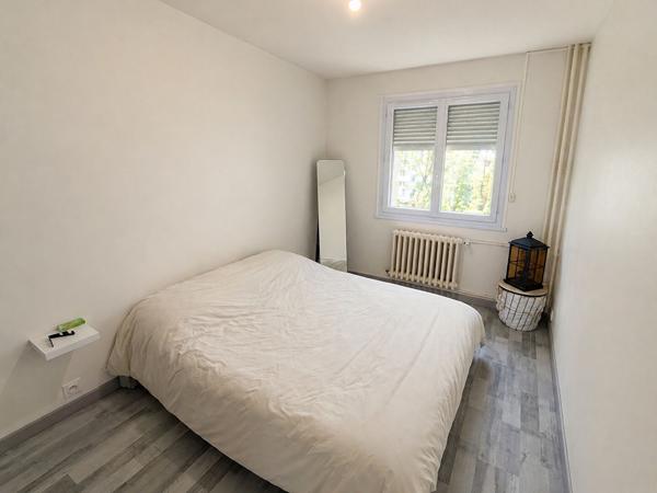 APPARTEMENT 2 CHAMBRES 2 BALCONS + GARAGE + CAVE
