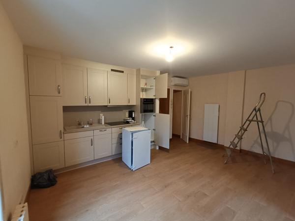 À vendre - Immeuble 264 m² situé à Périgueux (24000)