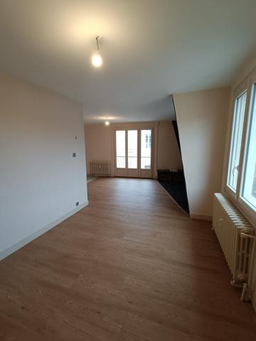 À vendre - Immeuble 264 m² situé à Périgueux (24000)