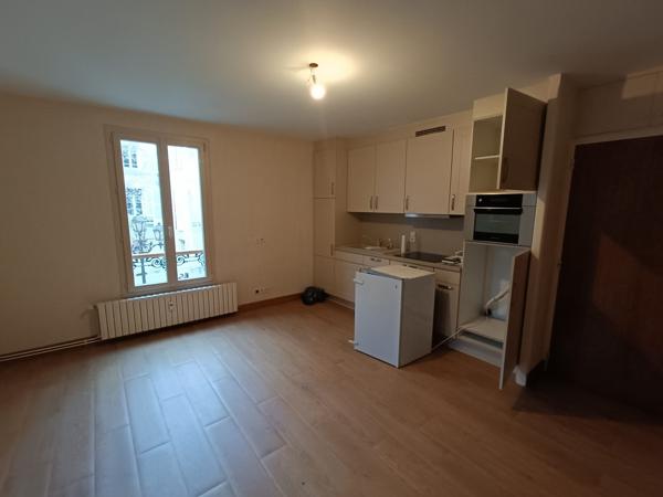 À vendre - Immeuble 264 m² situé à Périgueux (24000)
