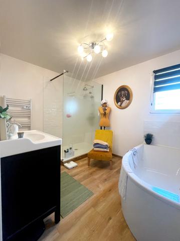 Maison 6 pièces - 186 m²