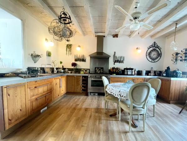 Maison 6 pièces - 186 m²