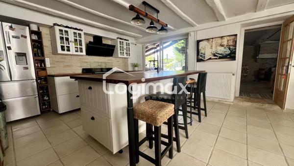 Vente maison Salles sur mer, 210m² 5 pièces 588 000 avec garage