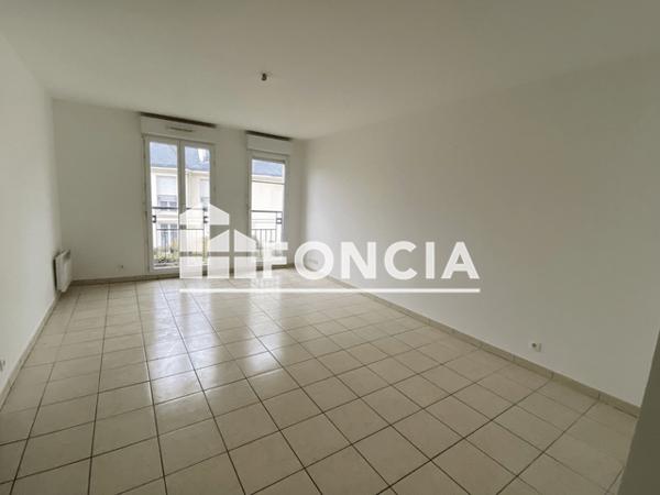 Location Appartement 3 pièces 64.92 m² - 2 PLACE DU MARCHE Dreux 28100