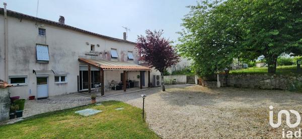 Maison 5 pièces de 191 m² à Mornac (16600)