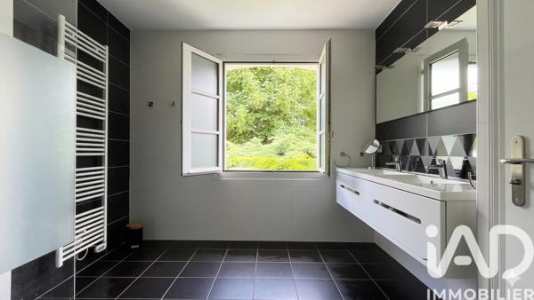 Maison à vendre 5 pièces 140 m² Jarnac