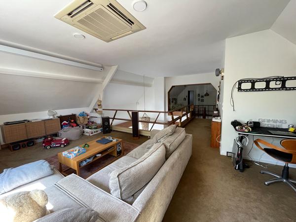 Maison 7 pièces 179 m2