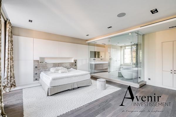 TASSIN - LOCATION MEUBLEE - 550m2 - 7 CHAMBRES - GARAGE - PISCINE - WELLNESS - JARDIN Tassin la demi lune