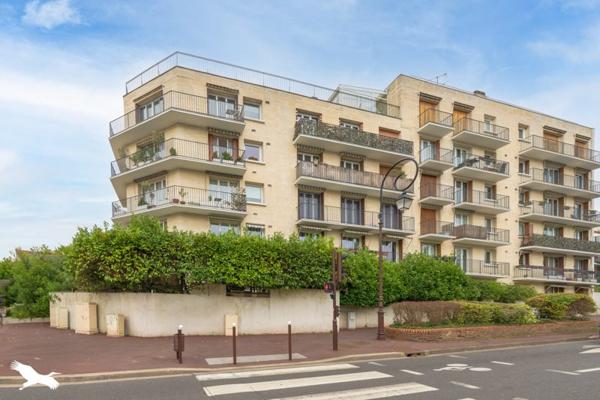 Appartement à vendre |  Saint-Cloud |  4 pièces | 83 m²