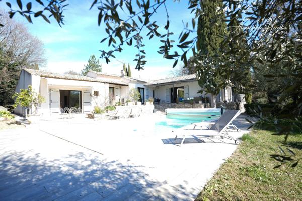 Maison à vendre 9 pièces de 190 m²