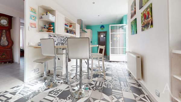 exclusivité Izeaux, maison de 9 pièce(s) 258 m2