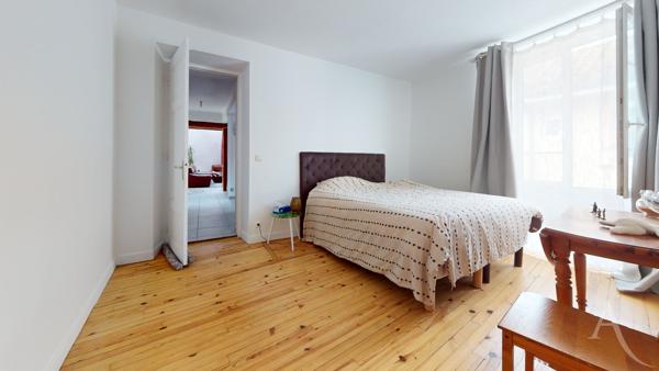 exclusivité Izeaux, maison de 9 pièce(s) 258 m2