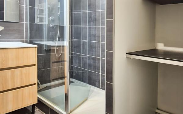 Appartement à louer    3 pièces • 56 m2 Courdimanche