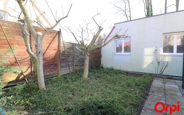 Maison à vendre    3 pièces • 76 m2 Ostwald
