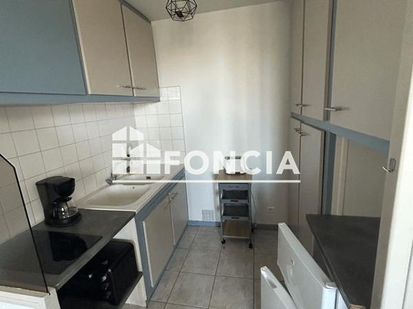 Location Appartement meublé 2 pièces 37.62 m² - 31 RUE ALPHONSE DAUDET Agen 47000