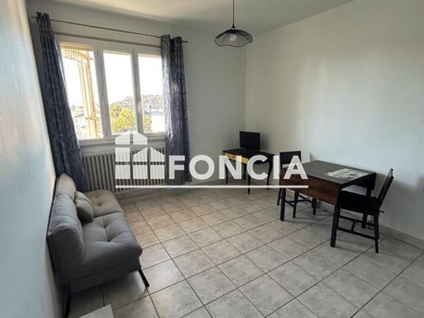 Location Appartement meublé 2 pièces 37.62 m² - 31 RUE ALPHONSE DAUDET Agen 47000