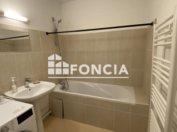 Location Appartement 2 pièces 55.77 m² - 1 RUE DE VILNIUS Le Mans 72000