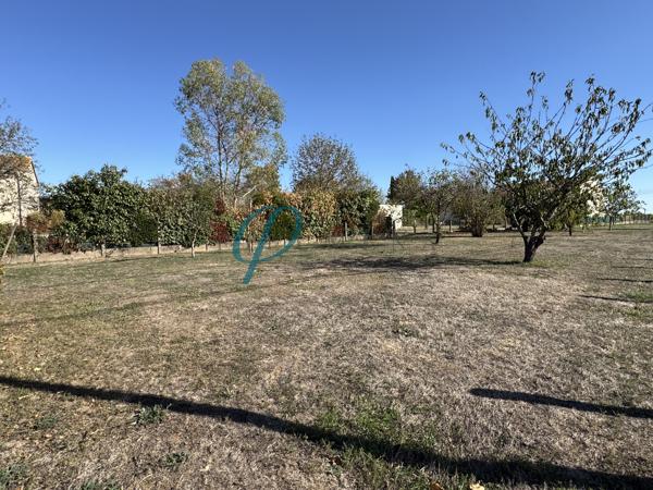 Terrain constructible 600 m²