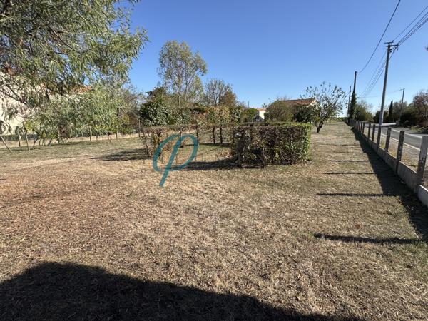 Terrain constructible 600 m²