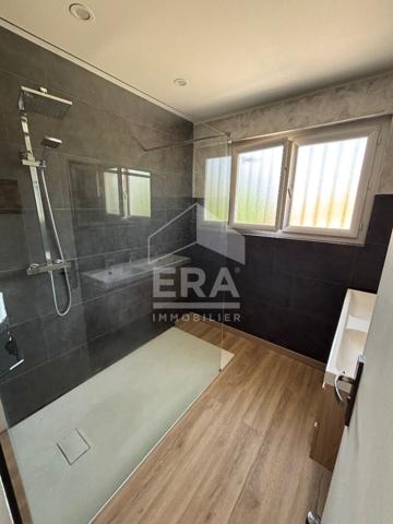 À louer : Appartement 5 pièces avec terrasse et garage à BOMPAS