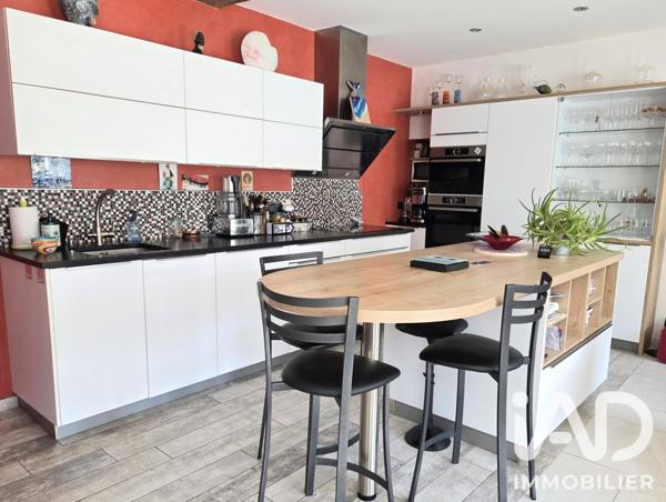 Maison à vendre 8 pièces 163 m² Longuenée-en-Anjou