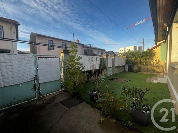 Maison à vendre  2 pièces - 51,90 m2 LYON - 69008