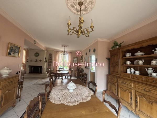 Maison à vendre 9 pièces de 270 m²