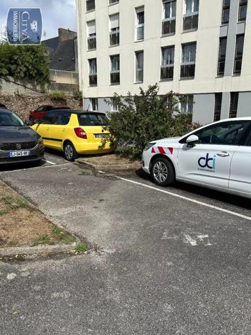 Parking à louer Quimper (29000)