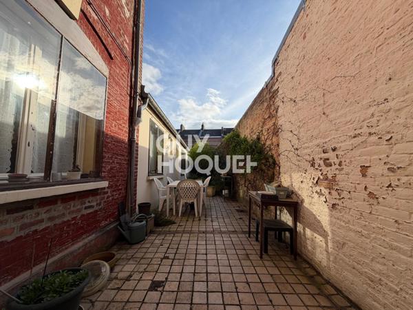 MAISON À VENDRE DE 7 PIÈCES DE 164,00 M²
