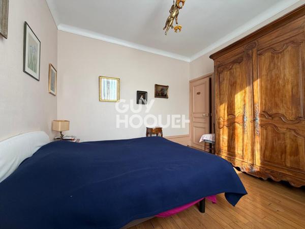MAISON À VENDRE DE 7 PIÈCES DE 164,00 M²