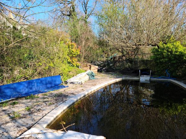 Maison de charme, vue dégagée, piscine au calme