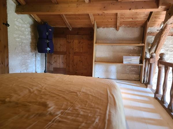 Maison de charme, vue dégagée, piscine au calme