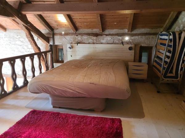 Maison de charme, vue dégagée, piscine au calme