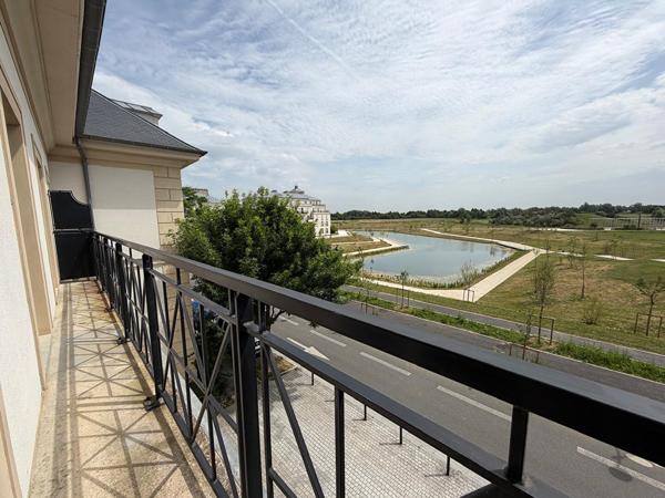 Appartement Serris 2 pièce(s) 40.04 m2 + 1 place de parking